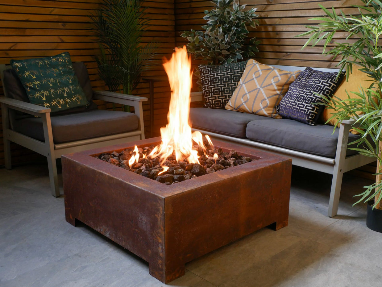 Callisto Gas Fire Pit Table